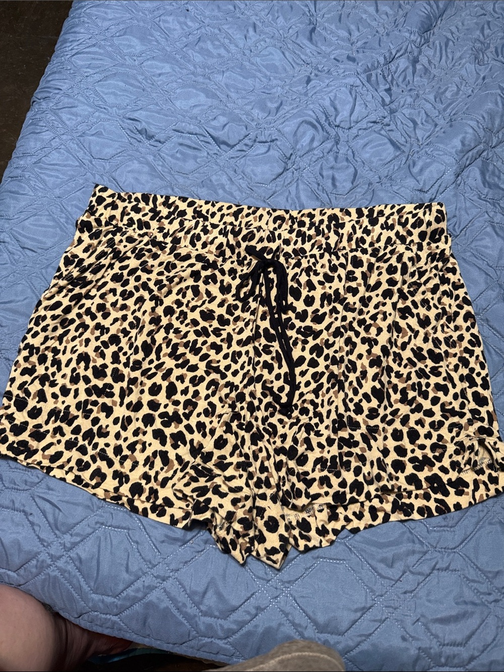 Leopard Print Drawstring Lounge Shorts - Black & Cream